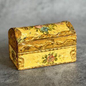 Vintage FLORENTINE GILT Italian Wood Toleware Dome Lid BOX Gold With Floral